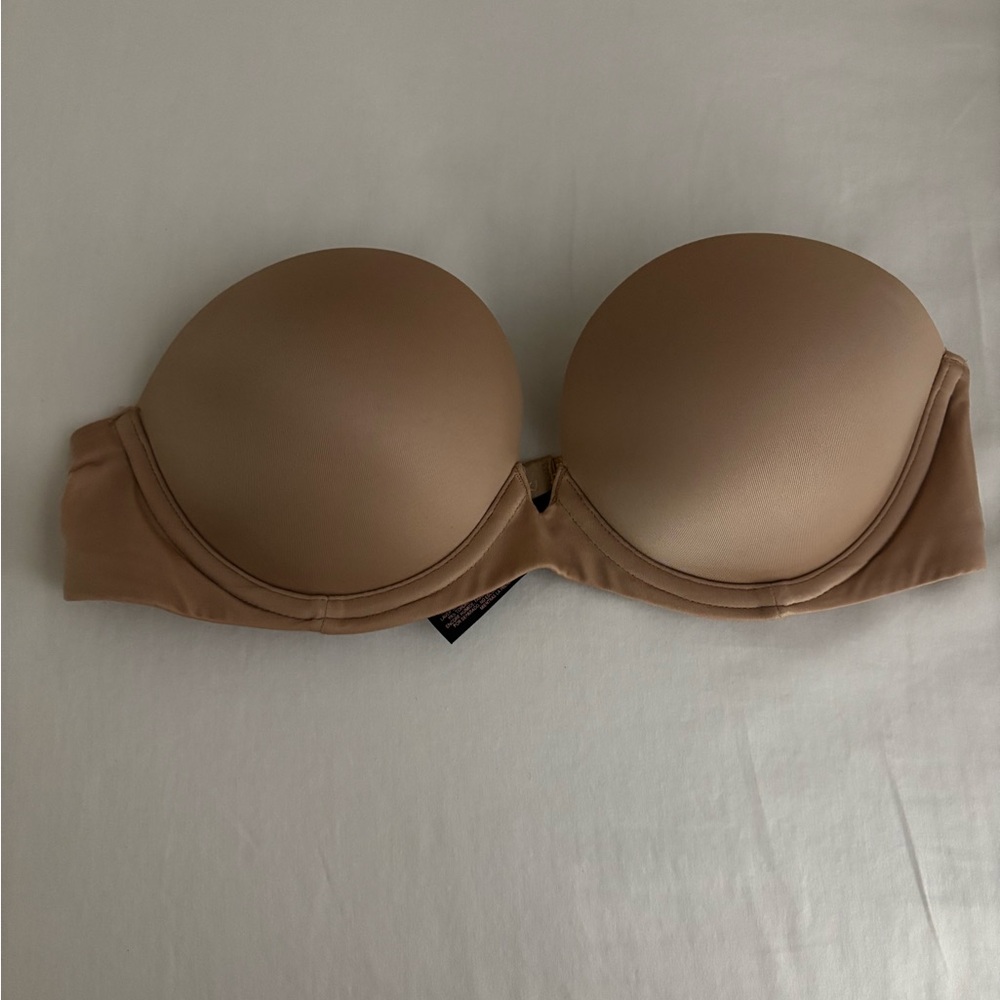 Victoria’s Secret Strapless Nude Bra
